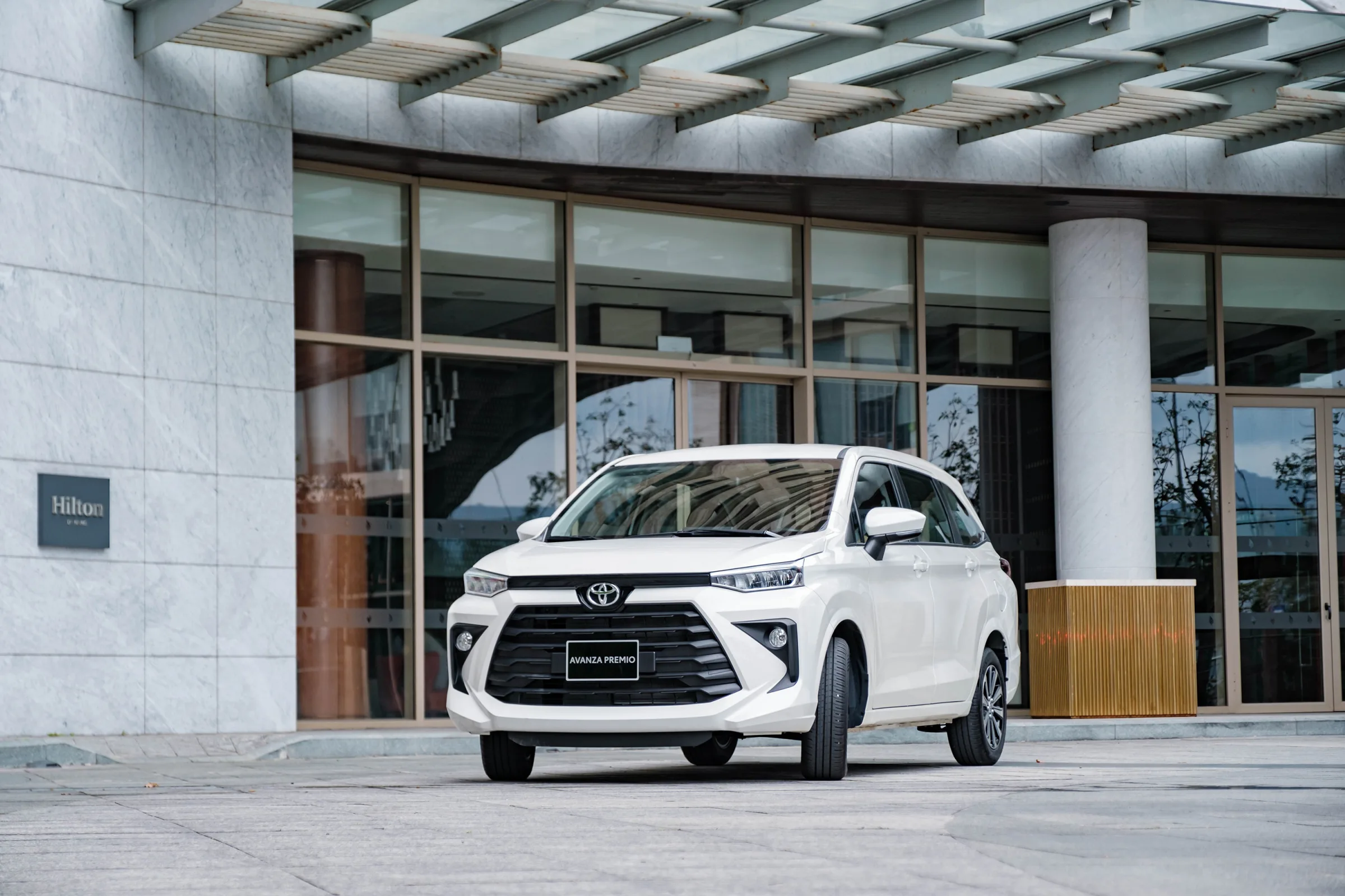 Ngoa-i-tha-t-Avanza-Premio-4-JPG