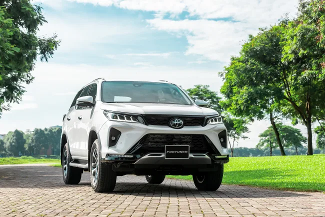 Fortuner 2025: Bảng giá lăn bánh, Thông tin Xe & Ưu đãi tháng 07/2025