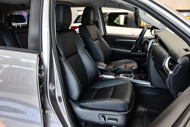 Fortuner 2025: Bảng giá lăn bánh, Thông tin Xe & Ưu đãi tháng 07/2025 - Hình ảnh 13