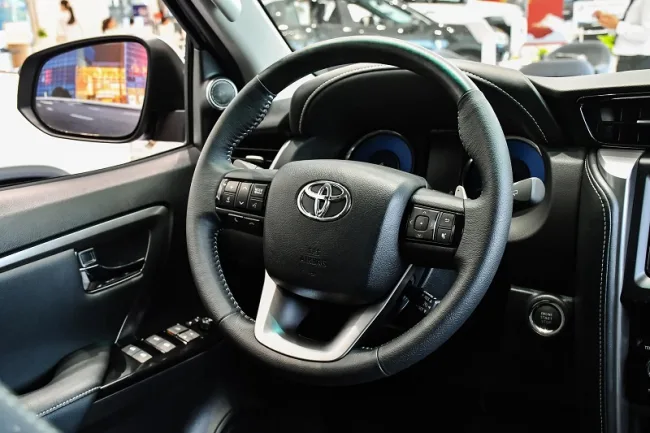 Fortuner 2025: Bảng giá lăn bánh, Thông tin Xe & Ưu đãi tháng 07/2025 - Hình ảnh 11