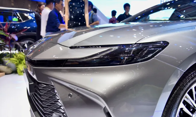 Toyota Camry 2025: Bảng giá lăn bánh, Thông tin Xe & Ưu đãi 07/2025 - Hình ảnh 10