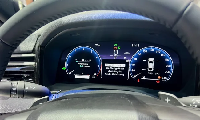 Toyota Camry 2025: Bảng giá lăn bánh, Thông tin Xe & Ưu đãi 07/2025 - Hình ảnh 14
