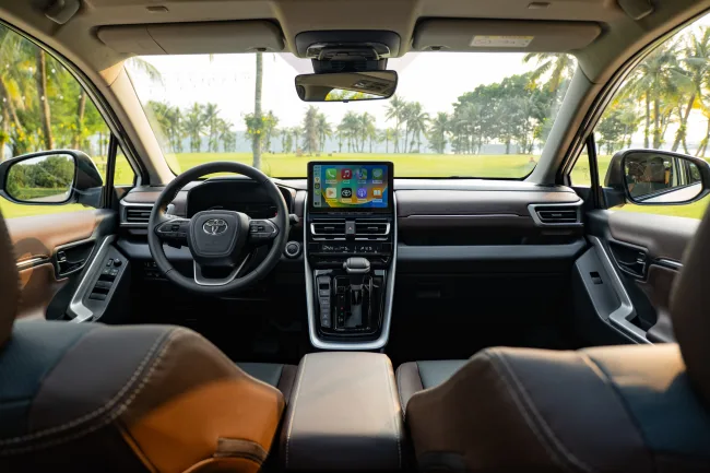 Toyota Innova Cross 2025: Giá lăn bánh, Thông tin Xe & Ưu đãi tháng 07/2025 - Hình ảnh 17