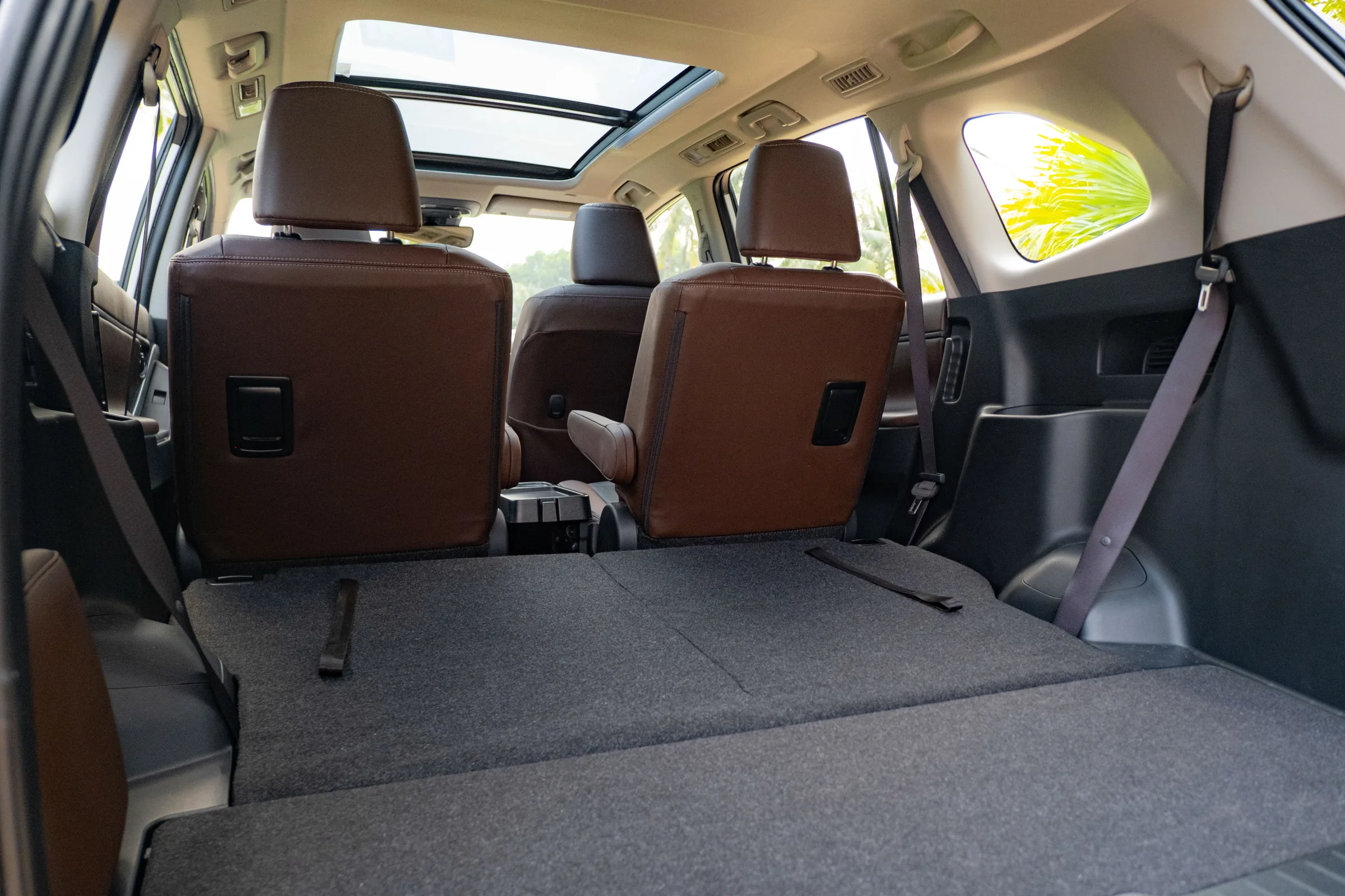 toyota innova cross IMG_4125