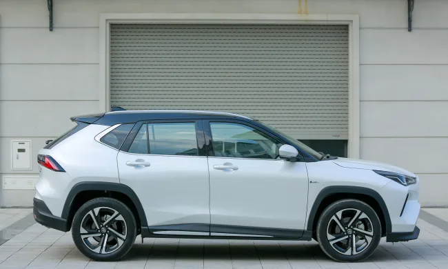 Toyota Yaris Cross 2025: Giá lăn bánh, Thông tin Xe & Ưu đãi tháng 07/2025 - Hình ảnh 5