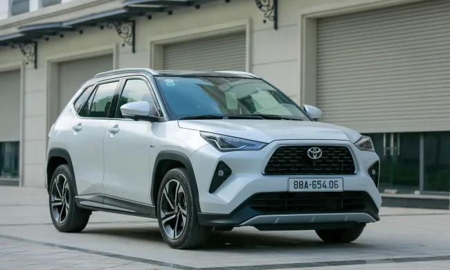Toyota Yaris Cross 2025: Giá lăn bánh, Thông tin Xe & Ưu đãi tháng 07/2025 - Hình ảnh 4