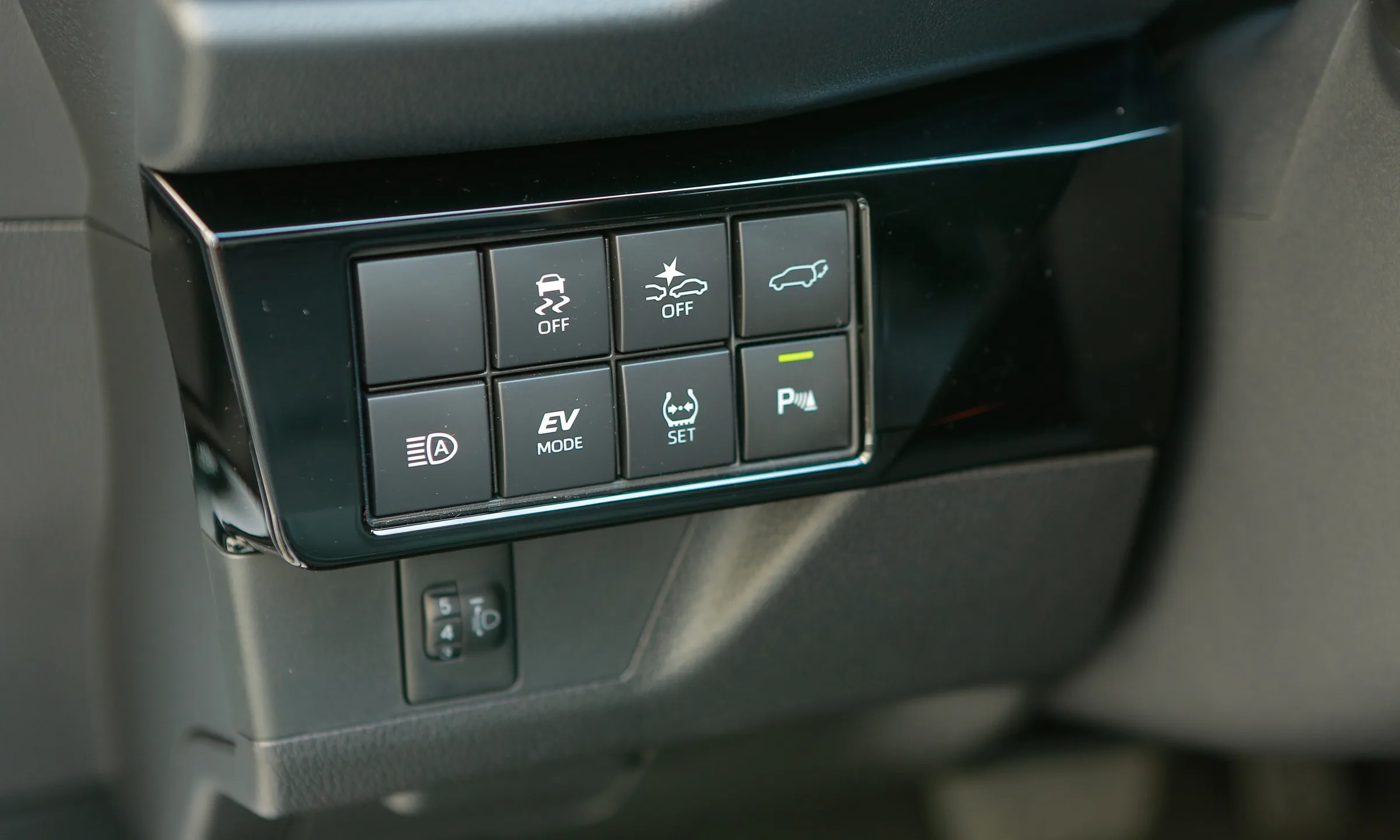 Toyota-Yaris-Cross-VnE-2023-3784