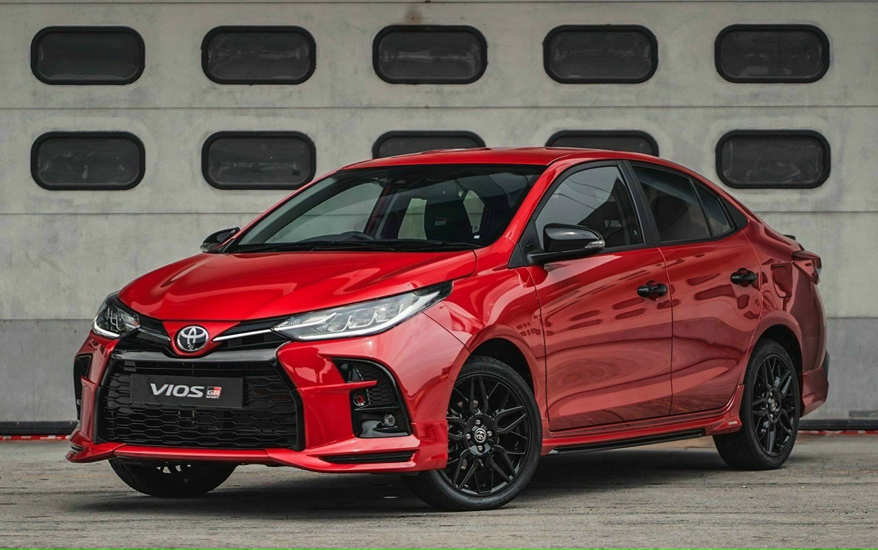 Toyota Vios GR-S ra mắt, chinh phục giới trẻ với kiểu dáng thể thao