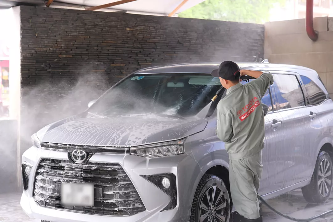 Rửa xe Ô Tô đúng cách : Giữ cho “Xế Cưng” luôn mới mẻ và bền bỉ