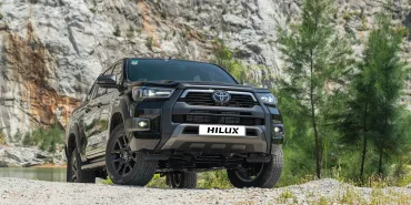 Toyota Hilux 2025: Giá lăn bánh, Thông tin Xe & Ưu đãi tháng 07/2025