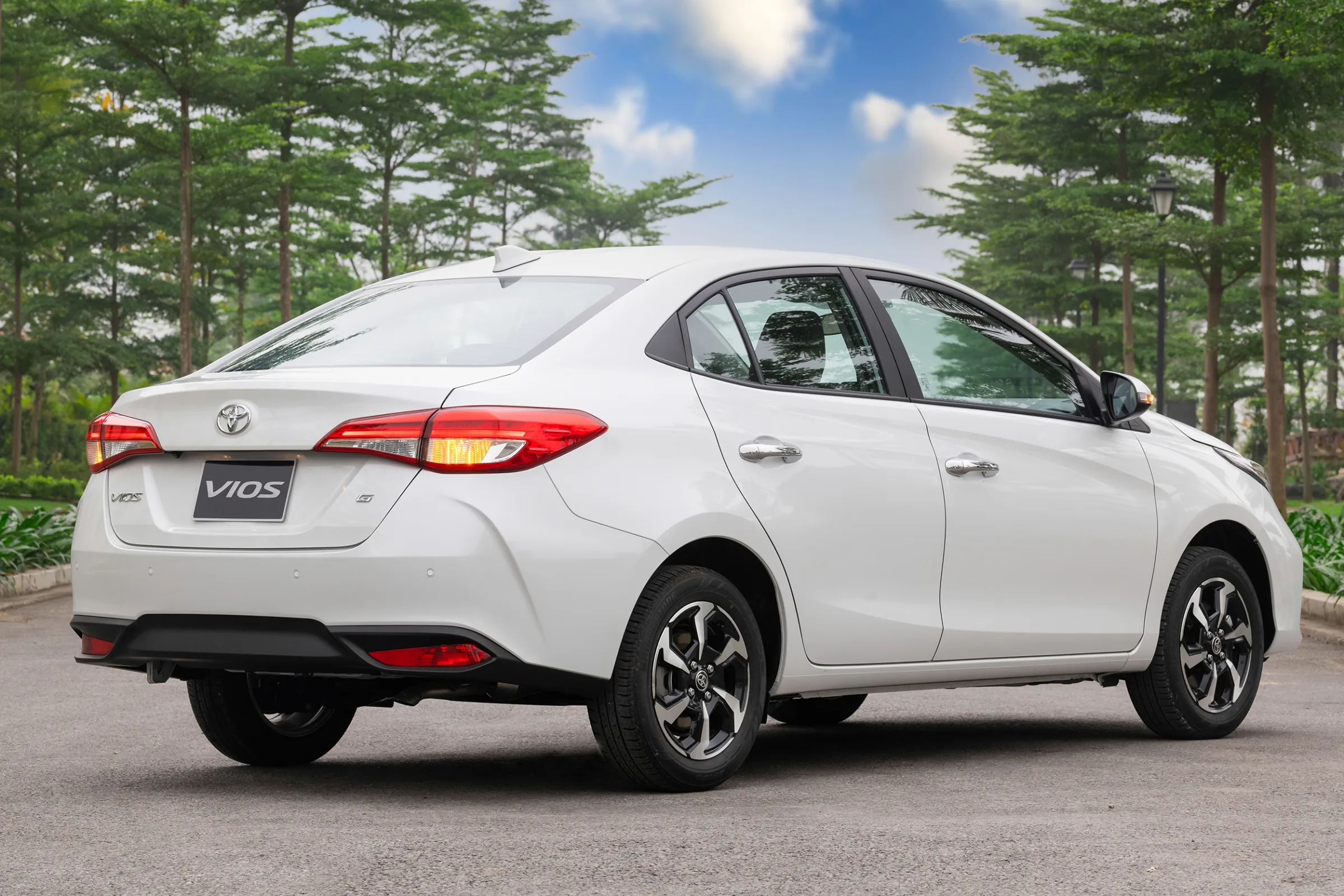 Vios-2023-21