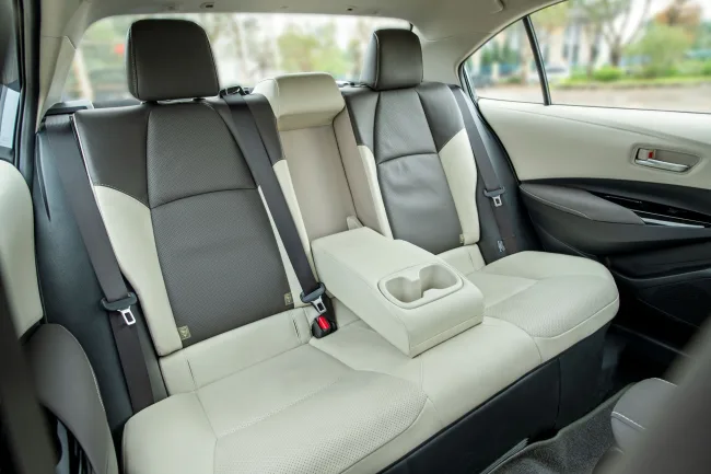 Toyota Corolla Altis 2025: Giá lăn bánh, Thông tin Xe & Ưu đãi tháng 07/2025 - Hình ảnh 14