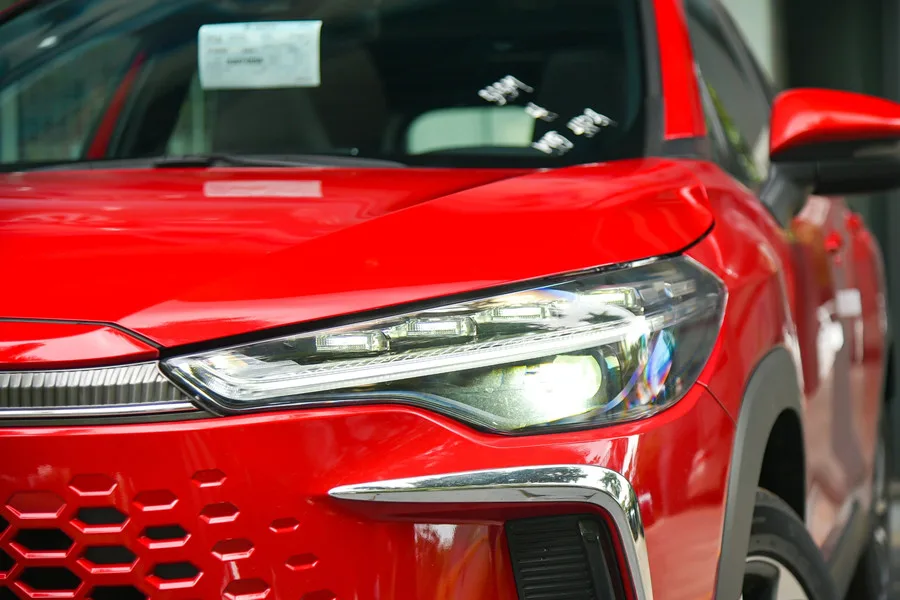 toyota corolla cross 0115